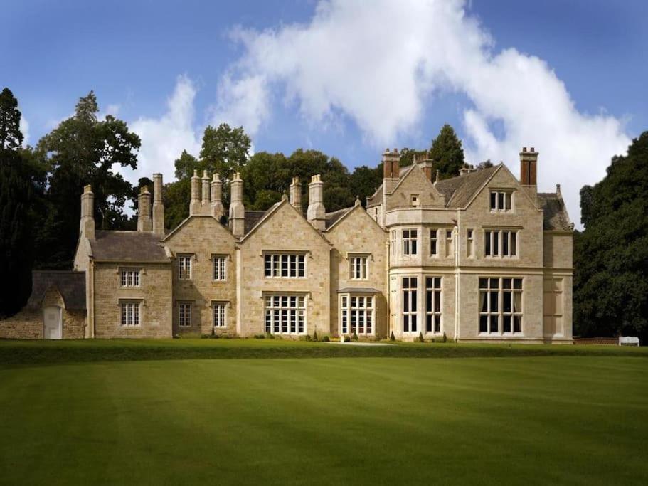 Rynn Haven - Enchanting Townhouse Lough Rynn Mohill Eksteriør billede